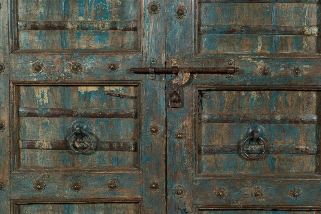 Biscottini Porta portone in legno massello e ferro da interno o da esterno vecchia e antica medievale scorrevole