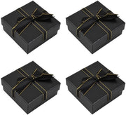 Quattro casse di regalo per orecchini, scatola di presentazione per gioielli in cartone con chiusura a strappo, contenitore per conservare anelli e orecchini, scatole quadrate in carta beige, piccole scatole di cartone per gioielli.