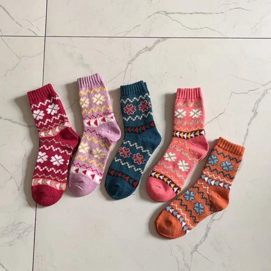 Sokke in set da 5 pezzi, calze in lana spessa per donne, calze retrò morbidi e caldi per l'inverno, unico modello adatto a tutte le misure, Stile 28