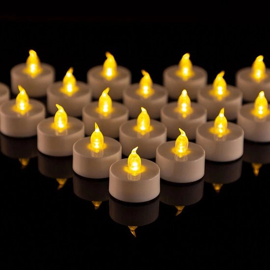 LED Tealight - Fiammelle Realistiche con Fiammella Flickerante per Feste e Decorazioni - Set da 50 Pezzi