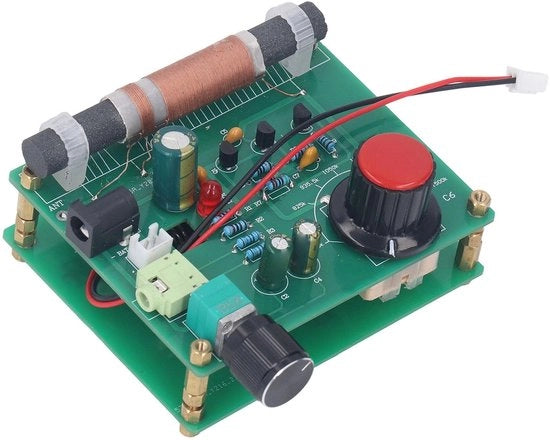 Radio Trasmettitore Portatile - Ampiezza di Modulazione 600 kHz/1500 kHz - Uscita Audio Flessibile - Collegamento Audio per Cuffia 3,5 mm - Alimentazione tramite 2x Batterie AA/Collegamento DC - Trasmettitore Radio