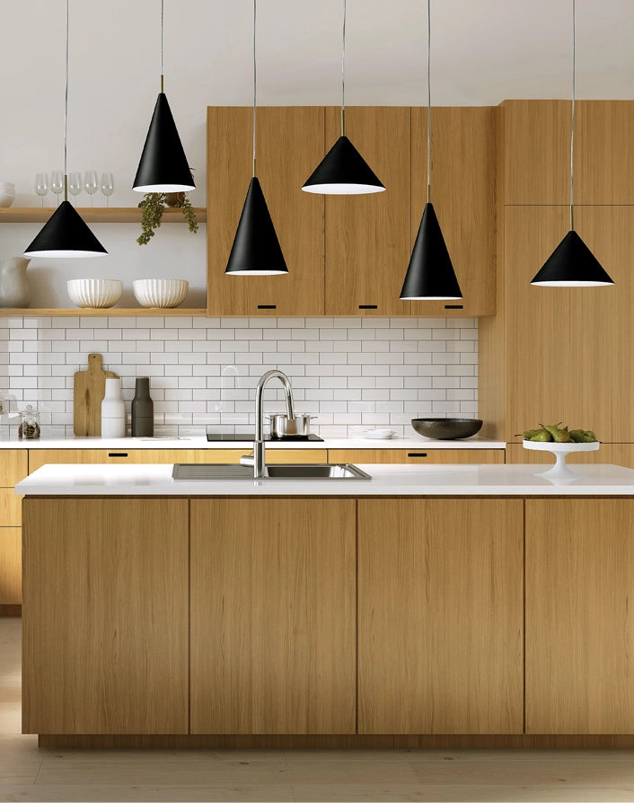SAMOI KIT LAMPADARIO A SOSPENSIONE 6 LUCI COLORE ESTERNO NERO FINITURE BIANCO ORO ATTACCO E27