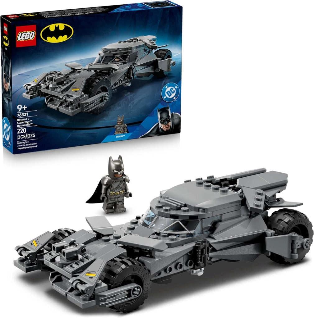 LEGO DC Batman v Superman Batmobile - Macchina Giocattolo - Kit Modellismo da Collezione con Minifigure del Supereroe, E