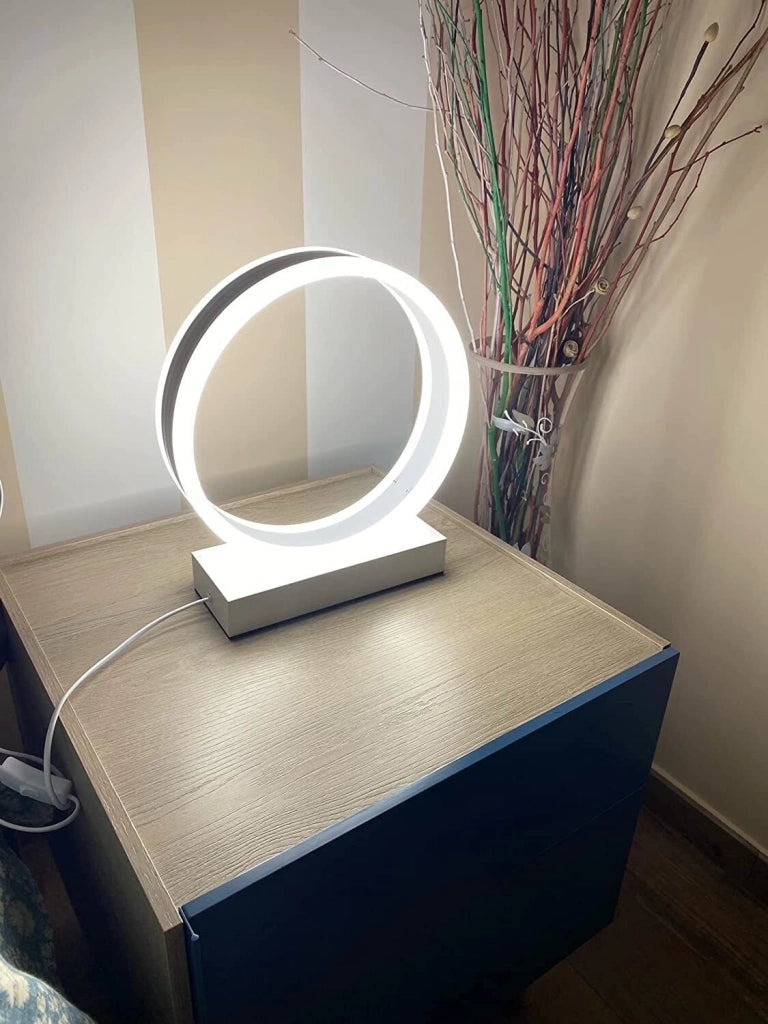 Lampada da Scrivania Comodino Notturna alta Illuminazione a Led Design Moderno