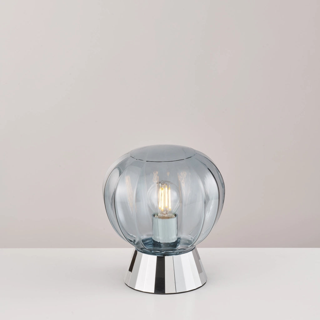 Lampada Da Tavolo Moderna Sydney Base Cromata E Sfera In Vetro Fumé 1 Luce E14