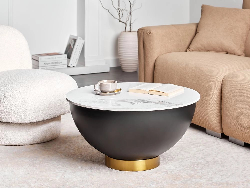 Tavolino da caffè Piano in pietra sinterizzata bianca Base in metallo nero ø 74 cm Accento oro effetto naturale con contenitore Soggiorno design moderno