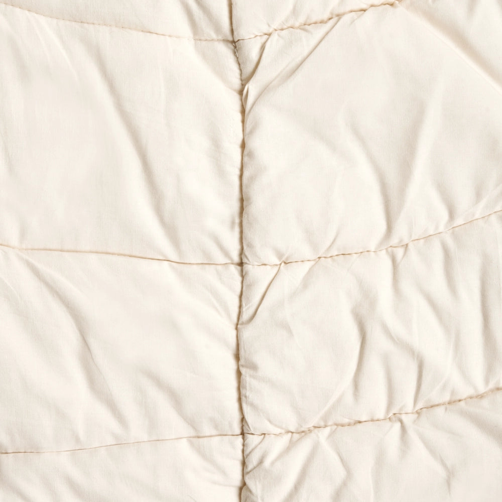 Tappeto per bambini in cotone bianco sporco a forma di foglia trapuntato 110 x 110 cm accessorio per la cameretta dei bambini