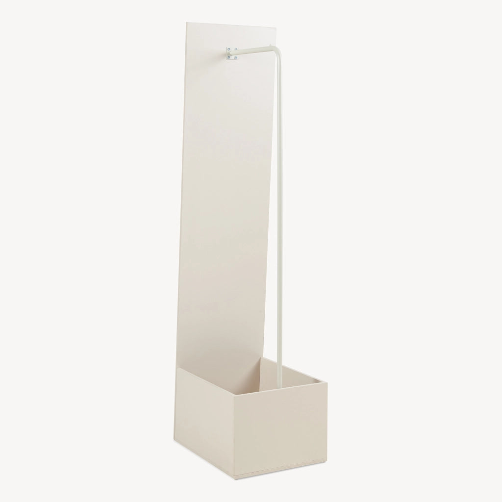 Specchio da Terra Saden con Appendiabiti e Vano Portaoggetti 165 x 40 x 51 cm - Avena Oatmeal [en.casa]