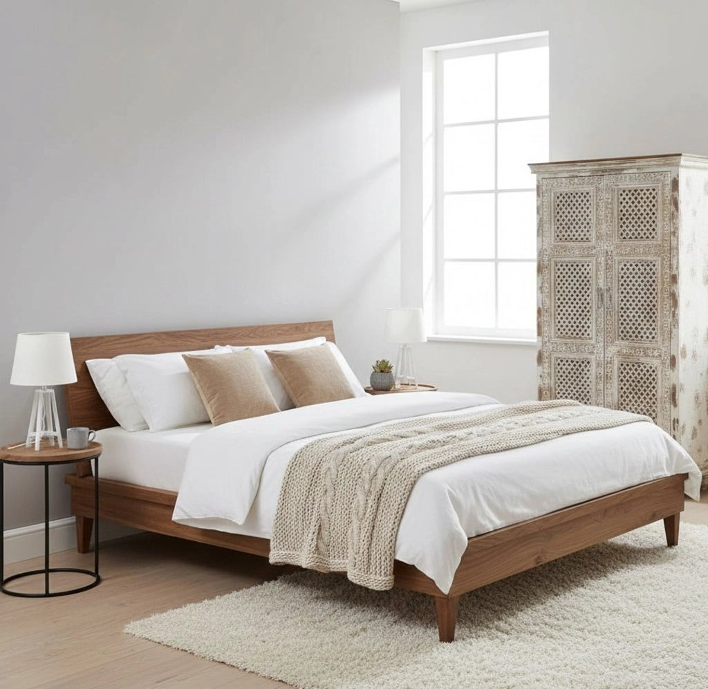 Armadio artigianale in legno bianco 104x43x188h cm