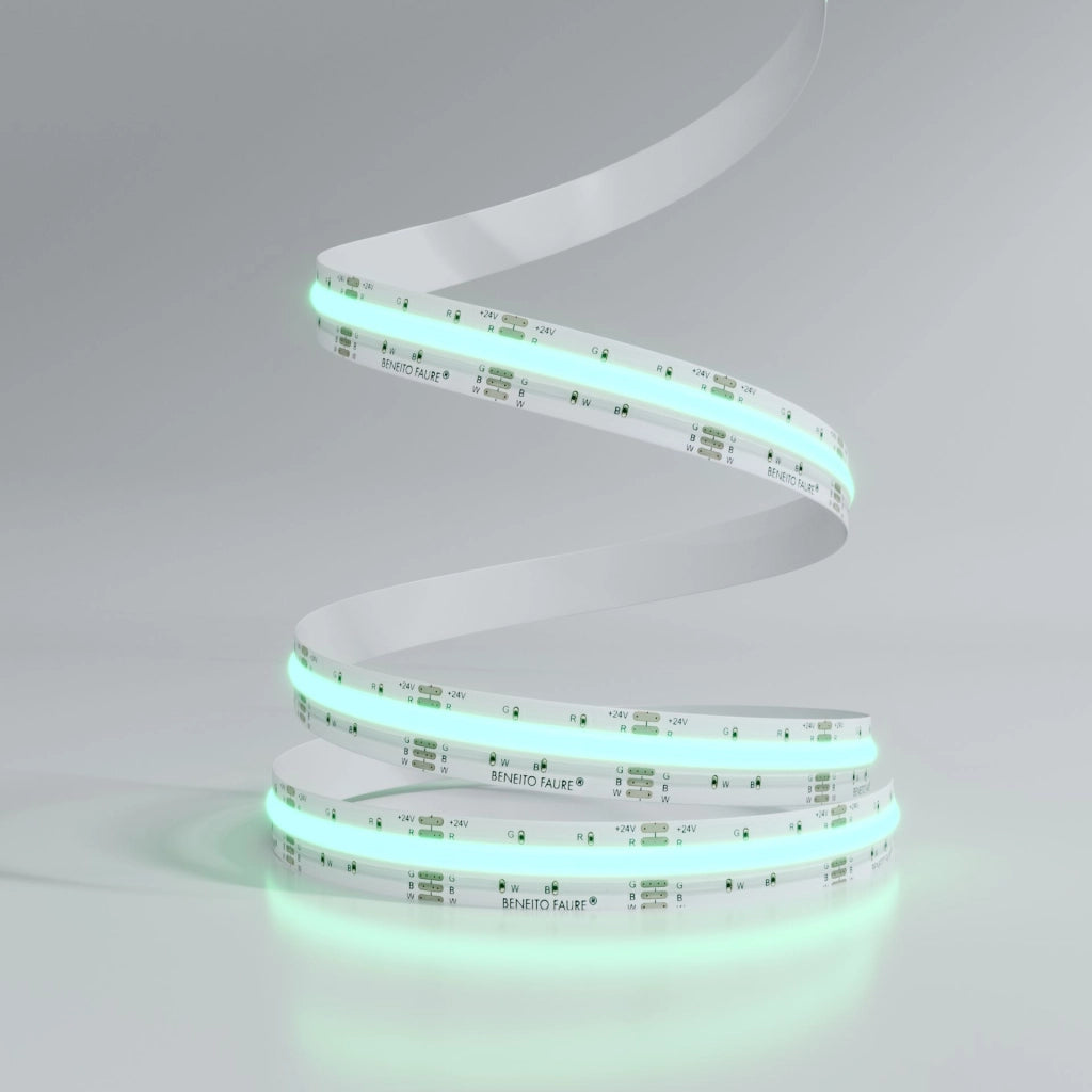 Striscia LED 5 metri RGB+2700K IP20 Serie FINE 66 24V - Illuminazione decorativa versatile ad alta efficienza energetica per interni professionali