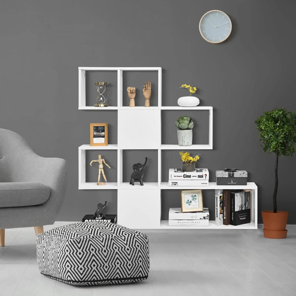 Libreria in Legno, 5 Livelli con Ante, Scaffale Multifunzionale a Forma di Scala, Ideale per Soggiorno Studio Ufficio, 120x19,5x109cm (Bianco)
