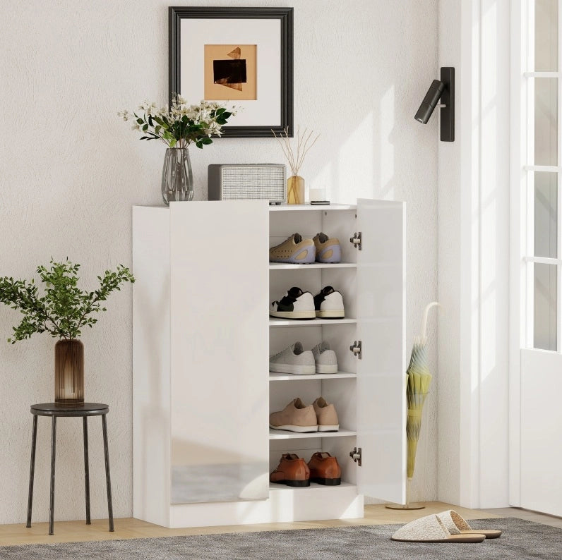 Scarpiera bianca a 5 livelli con ante soft-close e ventilazione