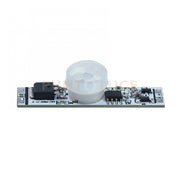 STRIP-PIRSENSOR SCHEDA SENSORE MOVIMENTO PIR PER STRIP INPUT DC12V-24V OUTPUT DC12V-24V 60 E 120W 5A MAX 4,7X1,2X0,9CM