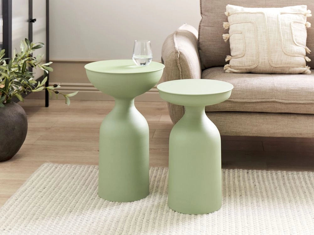 Set di 2 tavolini moderni in ferro opaco verniciato a polvere verde forma ovale soggiorno camera da letto moderna