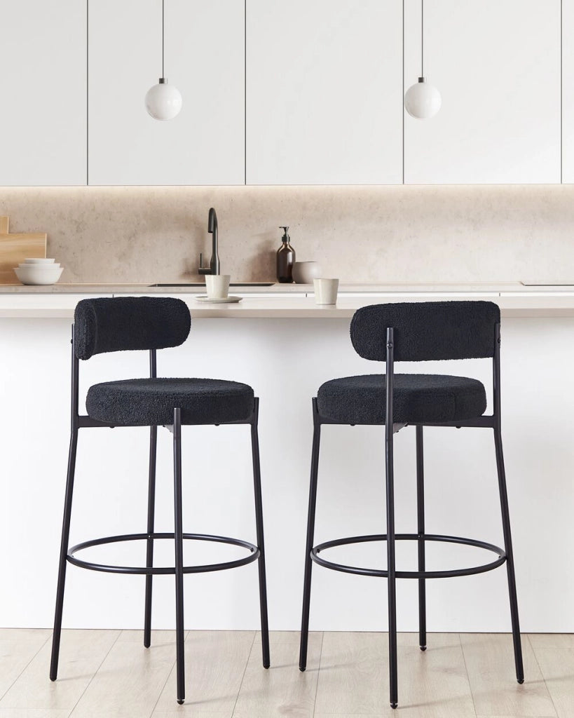 Set di 2 sgabelli da bar Nero Senza braccioli Gambe in acciaio nero Boucle Design moderno Sedute per la sala da pranzo