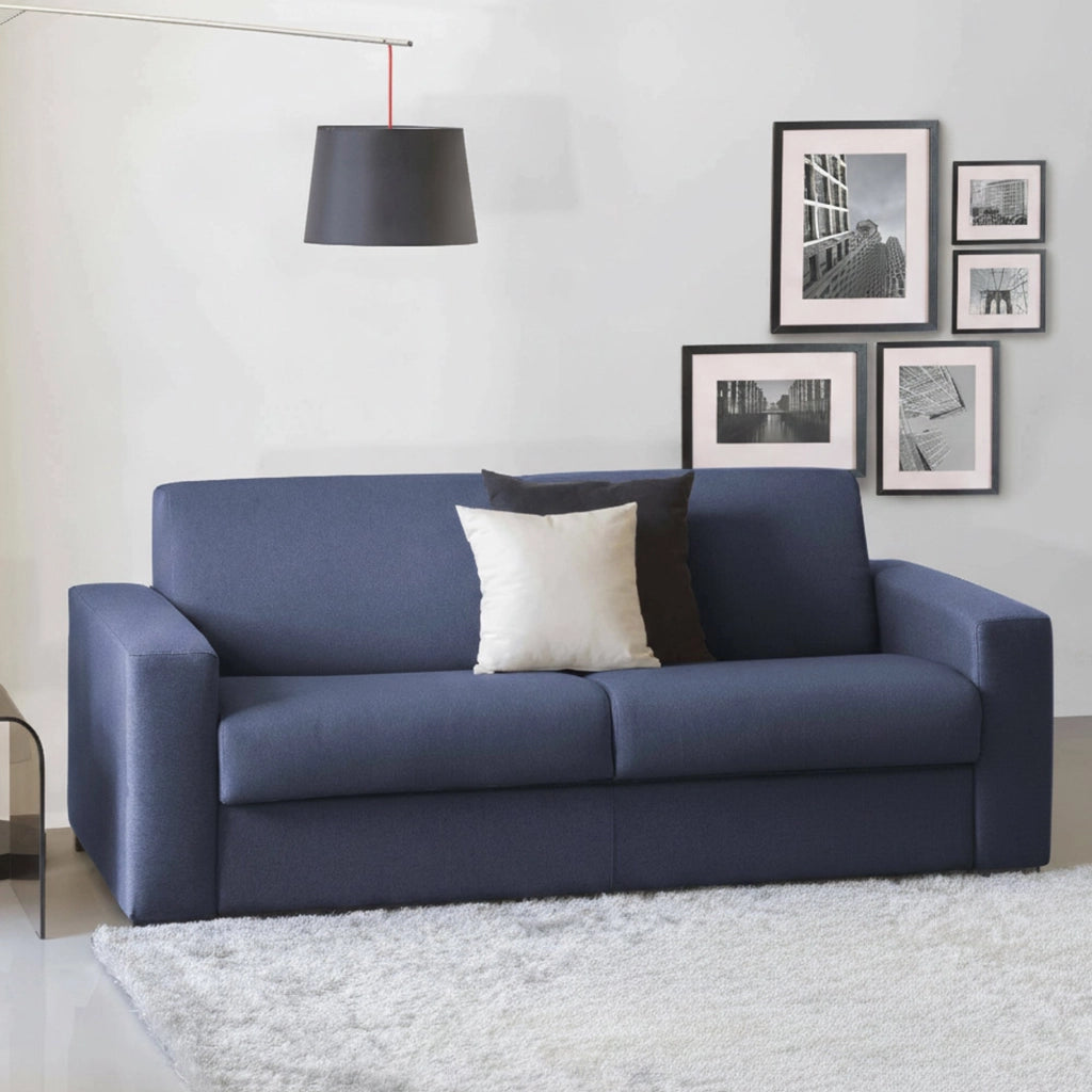 Divano Letto Estia, Divano a 3 posti, Made in Italy, SofÒ  Soggiorno con apertura girevole, in tessuto imbottito, con Braccioli standard, cm 220x95h90, Blu