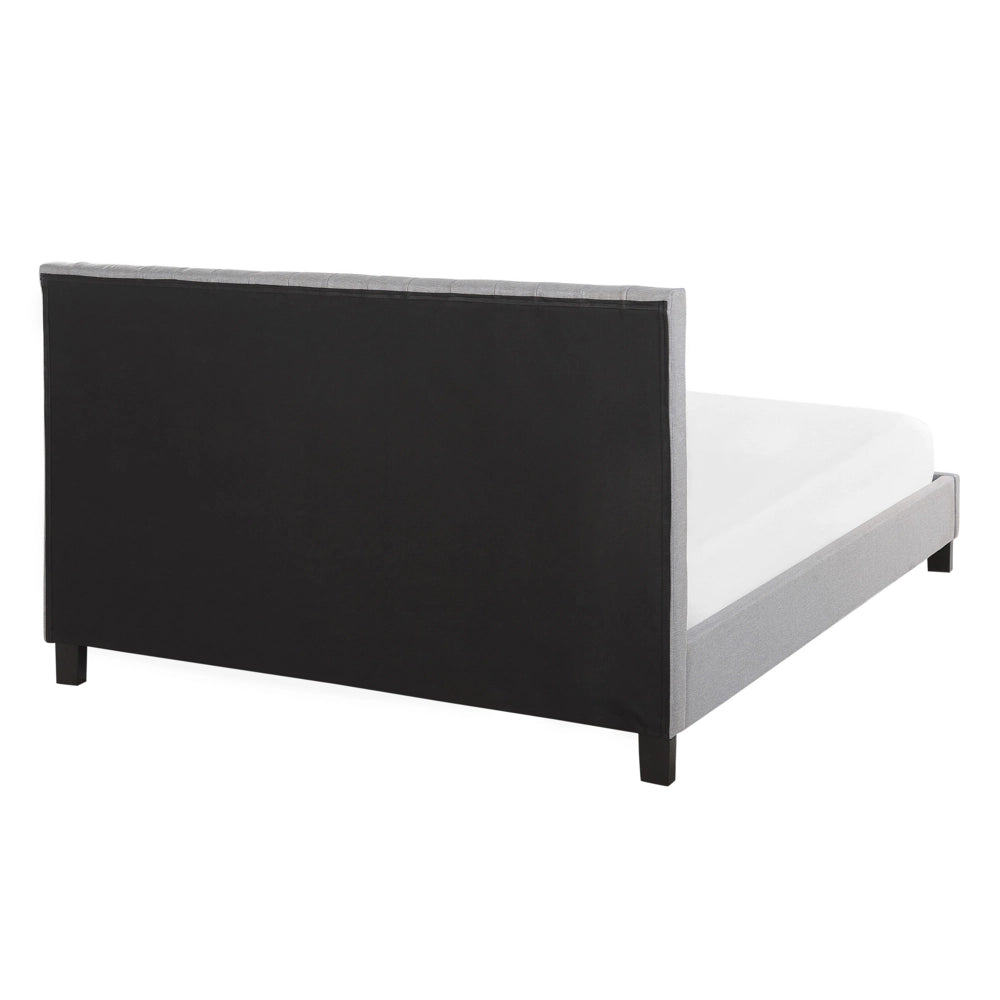 Letto Rivestimento in tessuto grigio chiaro Dimensioni matrimoniali 140 x 200 cm con testiera a doghe