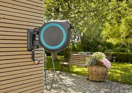 GARDENA 18630-20 RollUp XL Avvolgitubo a Parete 35 m Diametro 13 mm Rotazione 180° con Lancia e Raccordi colore Azzurro