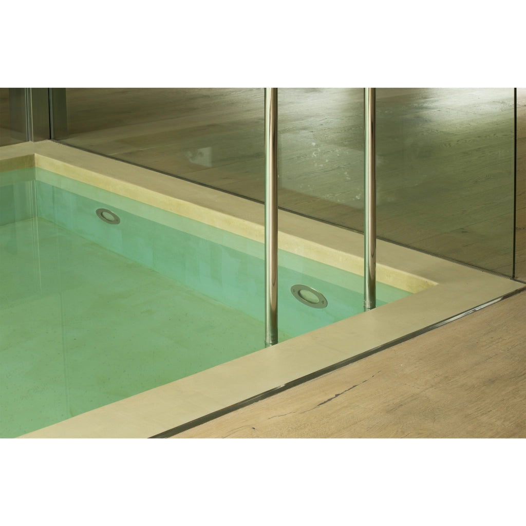 EDEL, Incasso per Piscine, Faro Barcelona