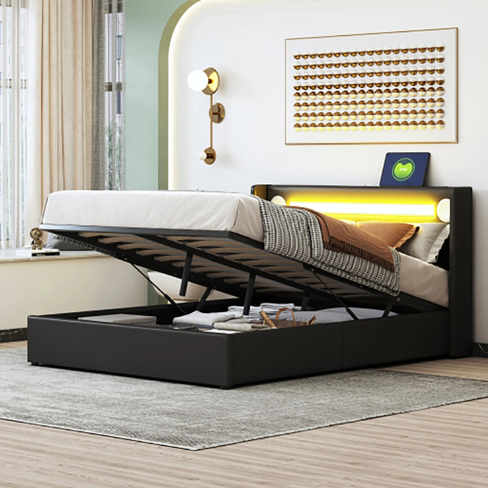 Letto matrimoniale con LED Bluetooth - Xylo - 140x200 cm - Nero - USB e rivestimento in similpelle