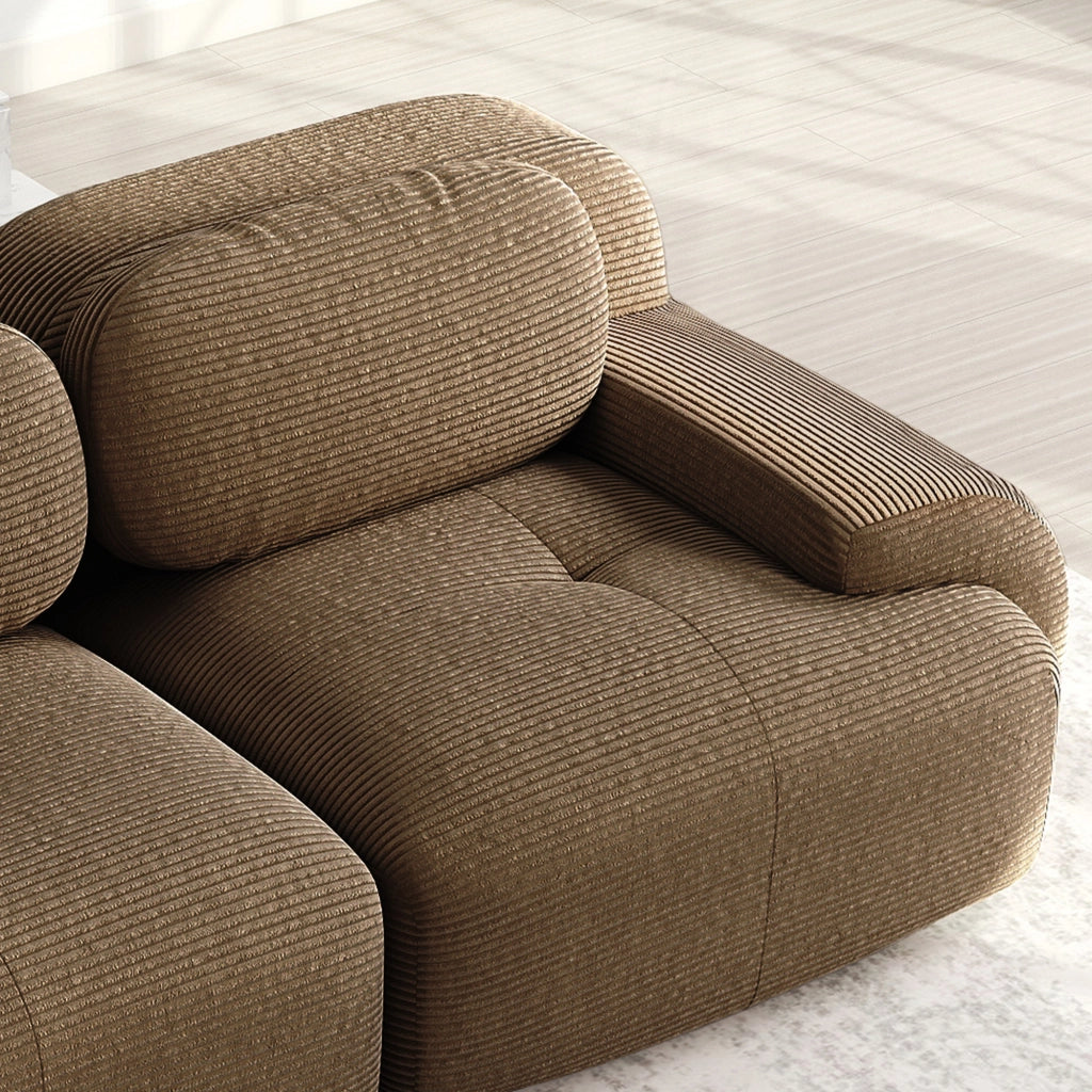 Divano angolare modulare senza montaggio in tessuto effetto velluto con braccioli ergonomici e base antiscivolo marrone