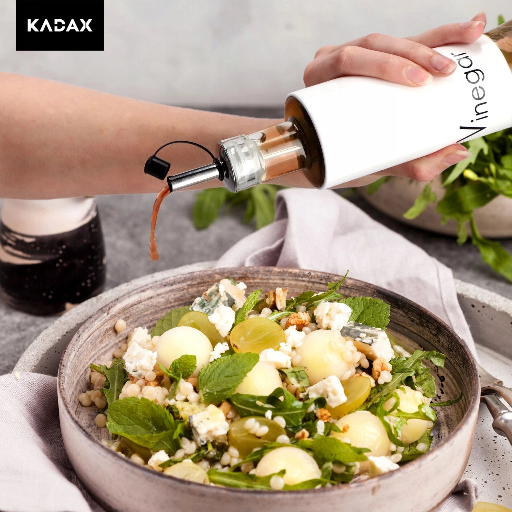 Bottiglia in vetro KADAX per olio d'oliva con dosatore, 320 ml, colore bianco.