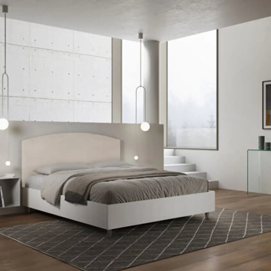 Letto matrimoniale con rete 160x200 bianco frassino testata microfibra sabbia Antilia
