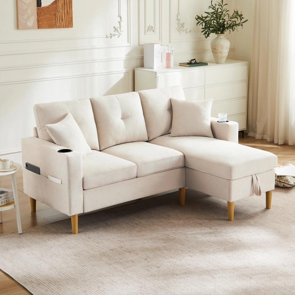 Divano ad Angolo con Chaise Longue Reversibile; Contenitore; Portabicchieri e 2 Cuscini; in Cotone e Lino; Beige