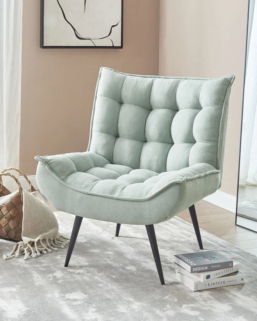Poltrona Verde Menta senza Braccioli con Dettagli Trapuntati, Gambe in Metallo Nero Stile Soggiorno Camera da Letto Moderno