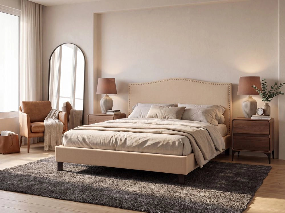 Struttura del letto in poliestere beige imbottito 160 x 200 cm Design tradizionale