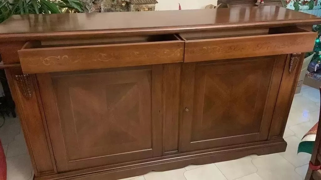Soggiorno credenza contro mobile tavolo sedie arte povera classica - Mobili 2G
