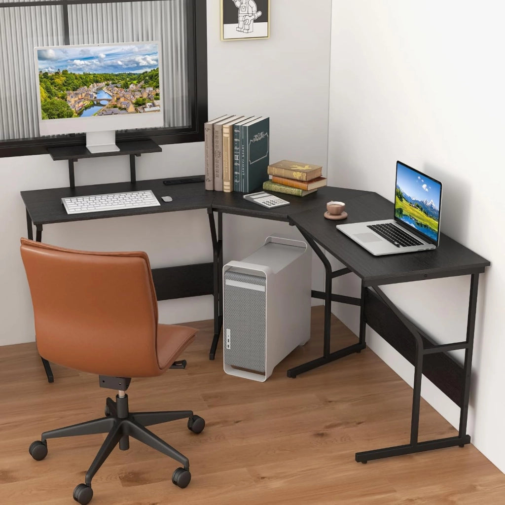 Scrivania a forma di L, trasformabile, 148 x 148 x 91 cm, tavolo angolare con porte di ricarica e prese, scrivania da ufficio con ripiano per monitor (nero)