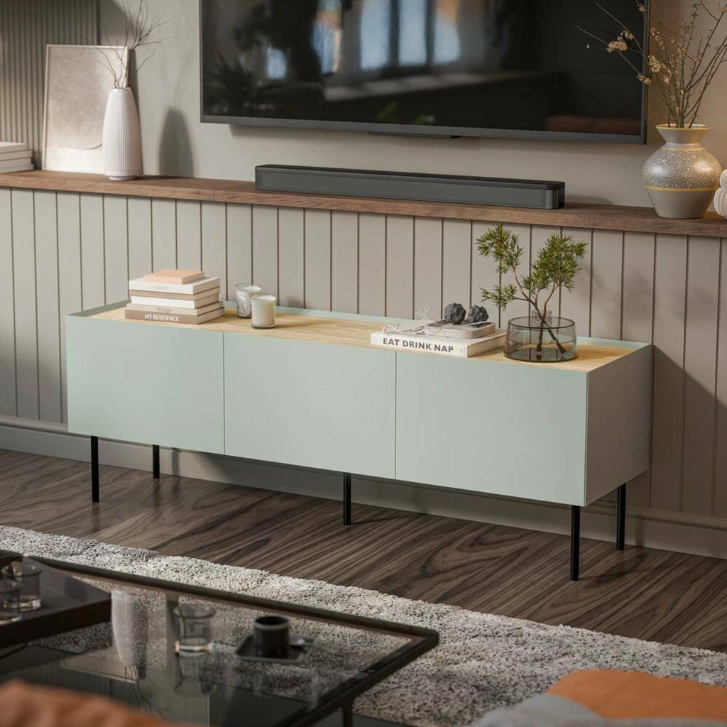 Mobile porta TV Calanna, Madia da salotto con tre ante battenti e tre vani interni, Rialzato da terra, 150x40 h52 cm, Verde e Rovere
