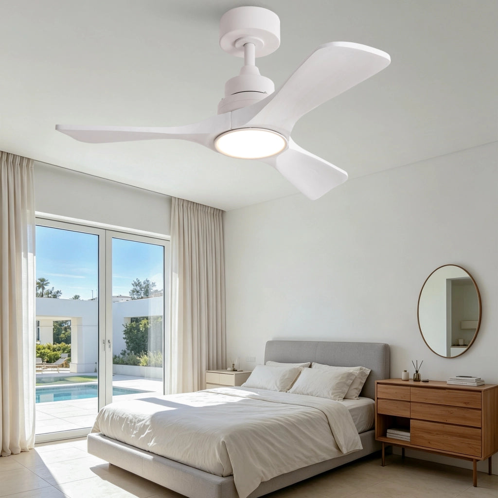 Ventilatore da soffitto bianco puro 36 pollici, 3 pale ad elica rinforzate in legno massello, motore DC reversibile silenzioso, design moderno
