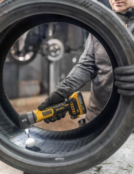 Smerigliatrice assiale DeWalt DCG421N-XJ 18V XR Brushless pinza 6 mm