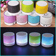 Trade Shop - Mini Altoparlante Bluetooth Con Luce Led Usb Bomboniere Regalo Per Adulti Bambini -