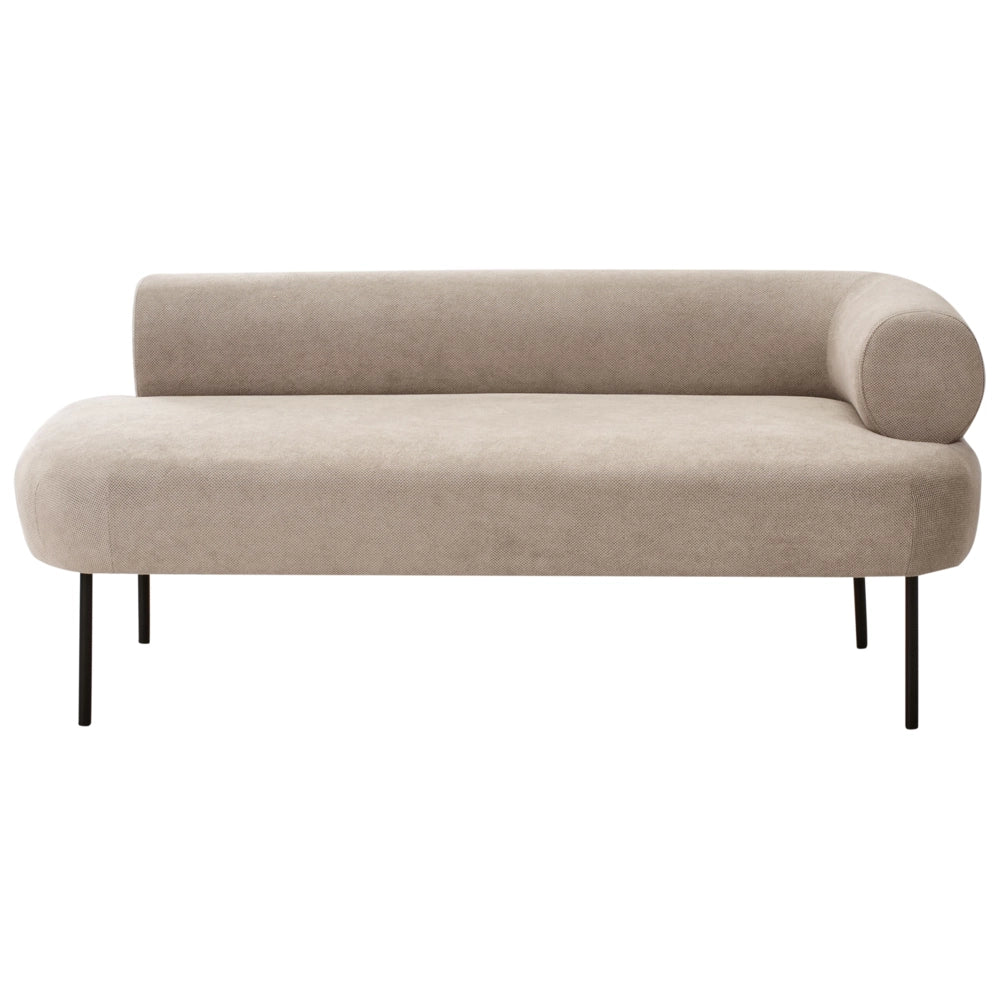 Chaise Lounge Tortora Destra in tessuto poliestere con cuscini decorativi Gambe in metallo Soggiorno di design moderno