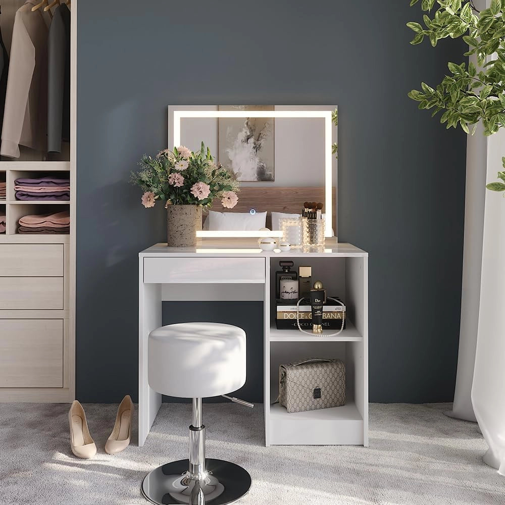 Tavolo da toeletta Sherry, Bianco/bianco lucido, 89.8 cm con specchio LED e sgabello, per l’uso quotidiano come postazione trucco e acconciatura