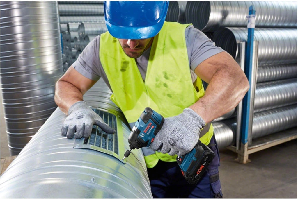 Bosch Professional Avvitatore a percussione con batteria da 18 V, GDR 18 V-200 C (con 2 batterie da 5 Ah, caricatore rapido GAL 1880 CV, modulo Connectivity, L-BOXX 136)