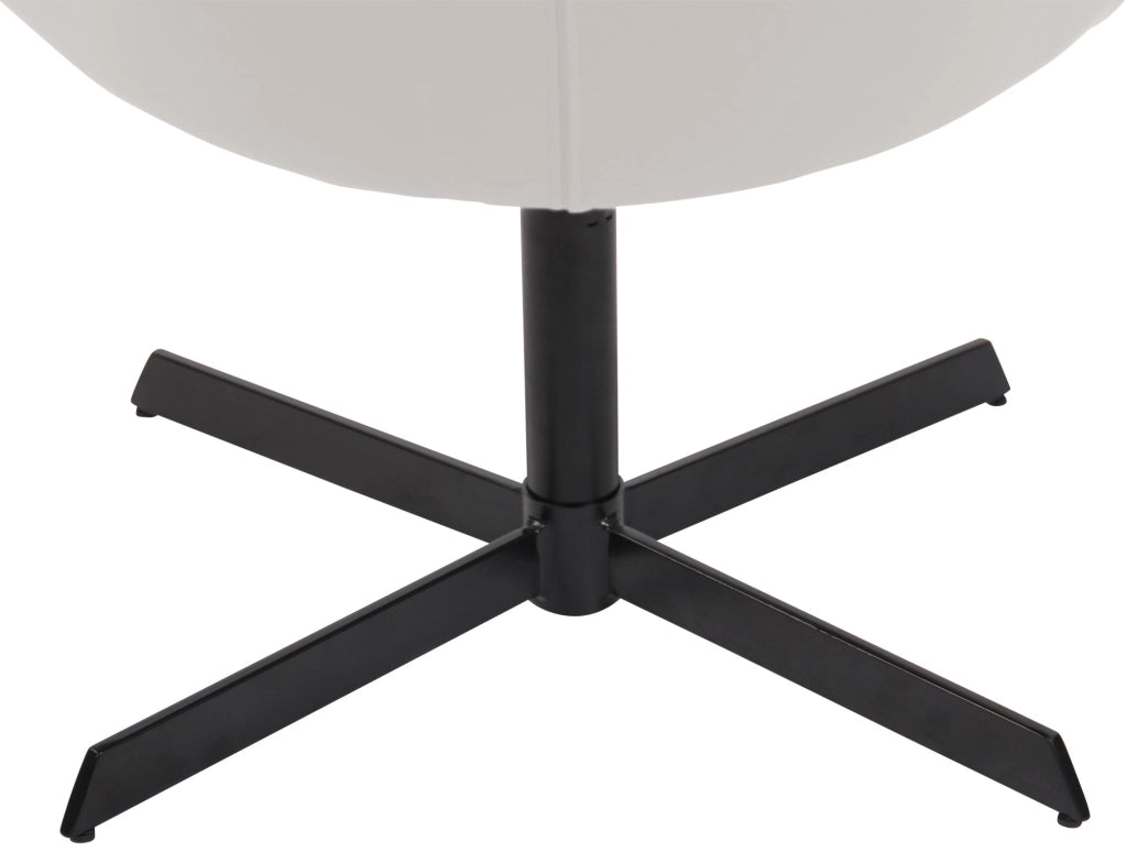 Sedia da lounge Welland in similpelle bianco