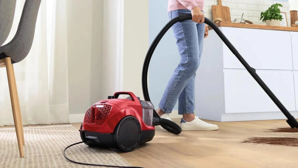 Bosch BGS21CAR aspirapolvere a traino 2 L Aspiratore a cilindro Secco 750 W Senza sacchetto
