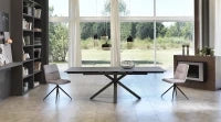 E-STYLO Tavolo allungabile con top in ceramica marmo grigio grafite e vetro temperato, gambe in metallo verniciato antracite, 90cm X 160 / 240cm H. 76cm.
