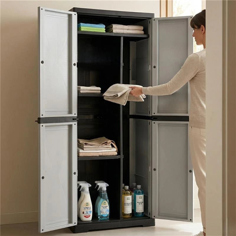 ARMADIO SLIM PERSIANA IN RESINA CON PORTASCOPE, RIPIANI E PREDISPOSIZIONE LUCCHETTO - COLORE GRIGIO DIMENSIONE 65X45X178H CM
