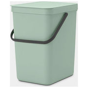 Brabantia 212765 Sort and Go Pattumiera 25L in Plastica Riciclata al 100% con Coperchio Stay Open e Maniglia di Trasporto colore Jade Green
