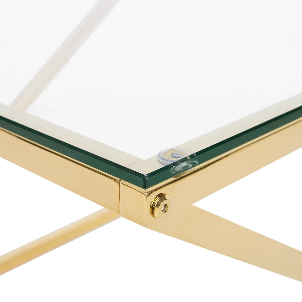 Tavolino da caffè con struttura in acciaio dorato e piano quadrato in vetro dal design glam geometrico