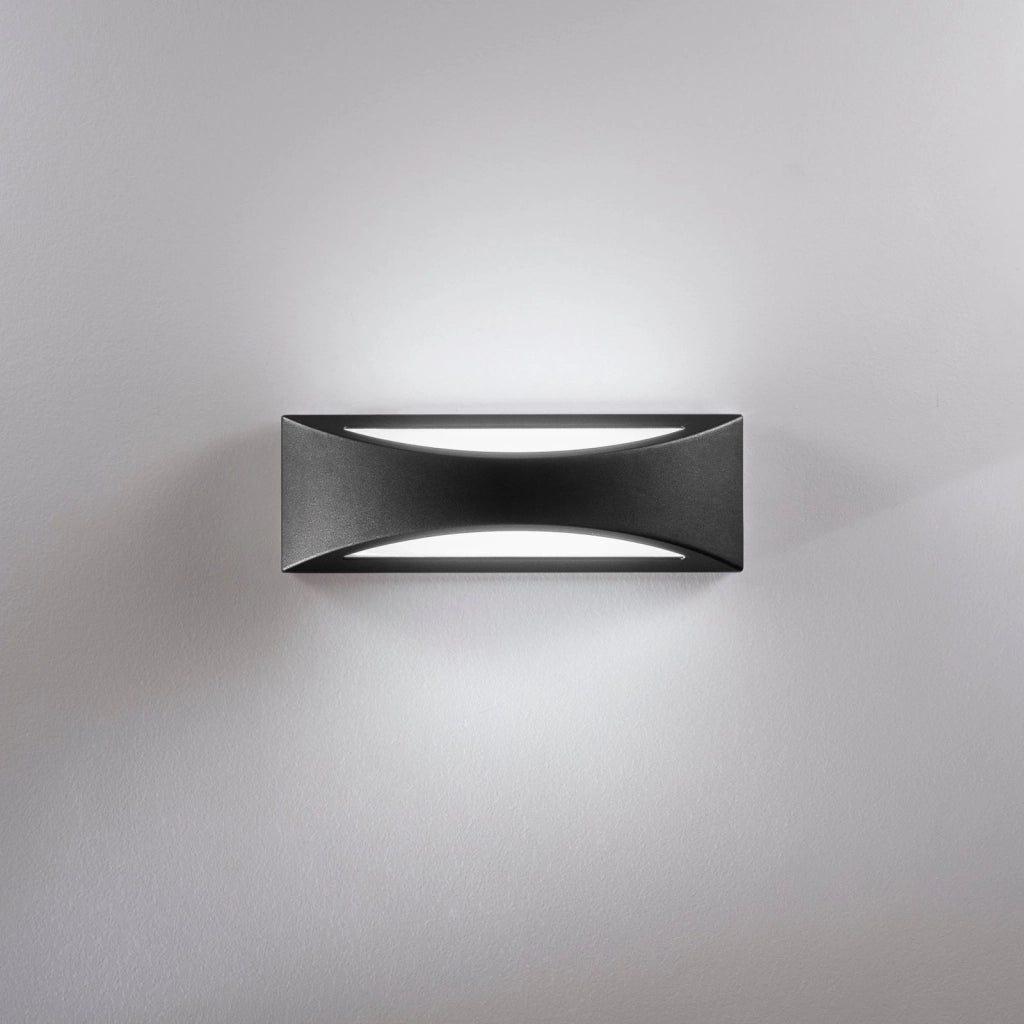 APPLIQUE LED WEISS NERA 16W 1800LM CCT 3000K / 4000K IP54 36X11,3X12CM