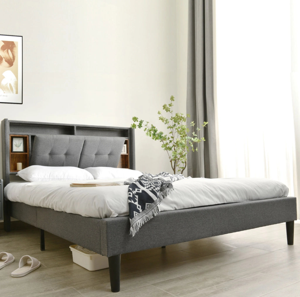 Letto matrimoniale imbottito con contenitore; LED e prese USB; 140x200 cm; grigio