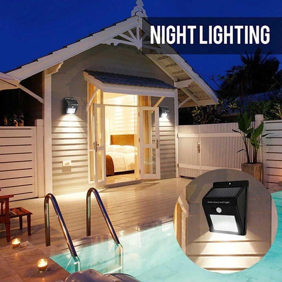 FARETTO CON 30 LED CON PANNELLO SOLARE RICARICABILE SENSORE MOVIMENTO ESTERNO