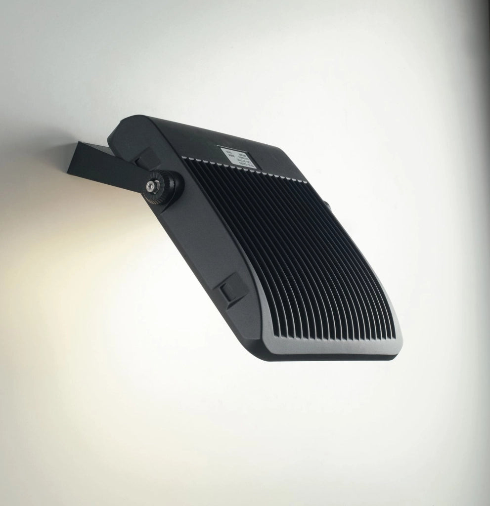 PROIETTORE LED TAURUS NERO 200W 26000LM 4000K IP65 34,7X5,95X40,8CM