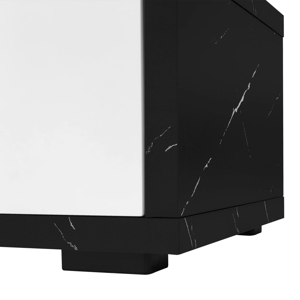 Mobile TV Allungabile Girevole 140–260 cm con Contenimento; Effetto Marmo Nero; Frontale Bianco Lucido; Dettagli Oro; MDF; 140×40×30 cm